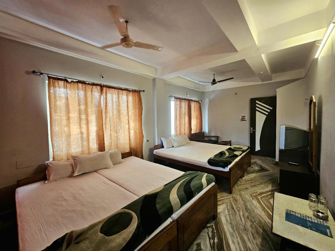 Hotel Vishal Siliguri Exterior foto